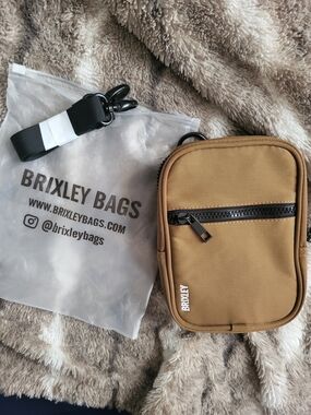Brixley Crossbody
